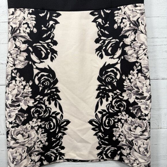 Lauren Conrad floral pencil dress womens size 8 black floral ribbon - Picture 4 of 7